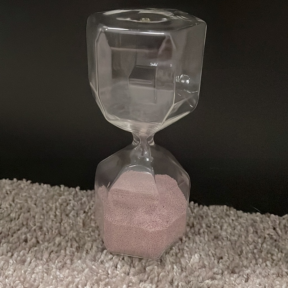 Decorative Home Pink Beaded Sand Hourglass - Picture 3 of 3